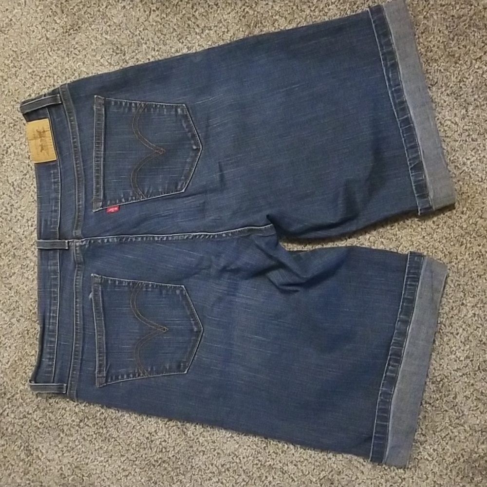 Levi's stretch denim Bermuda shorts 16